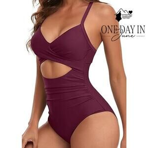 Blooming Jelly Ruched Cutout One Piece Swimsuit Size L